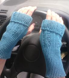 fingerless1.jpg